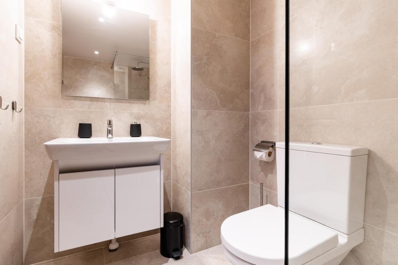 Dream Stay - Modern City Centre Lofts With Self Check-In Таллин Экстерьер фото